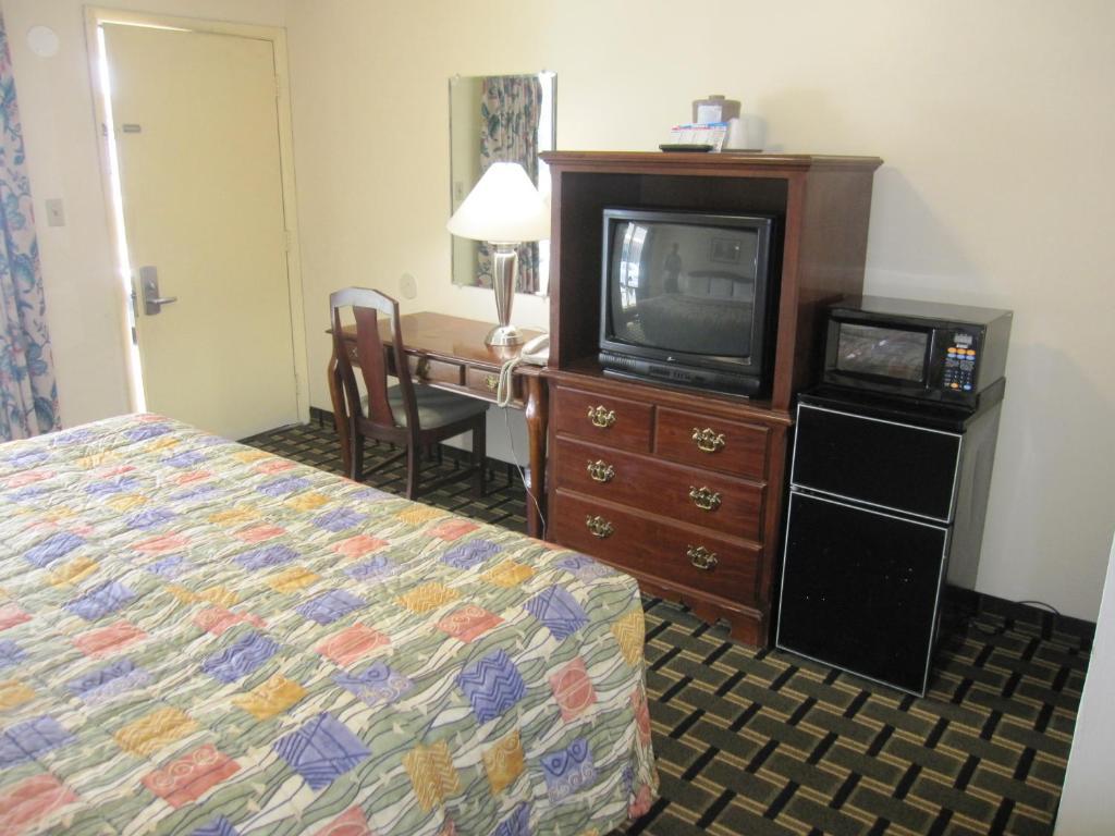 Hospitality Inn Bowmansville Habitación foto